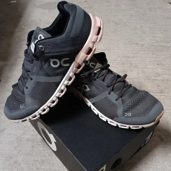 On Cloudflow Wmns Running Shoes 'Rock Rose' Sz.10 - Picture 4 of 11